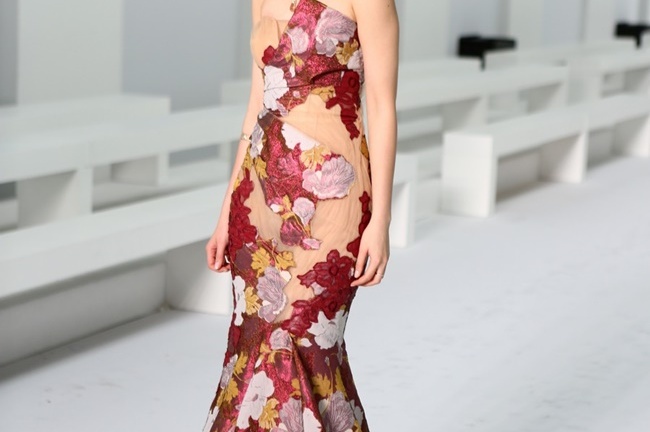 Jessica Minh Anh ngồi ghế VIP loạt show thời trang đình đám